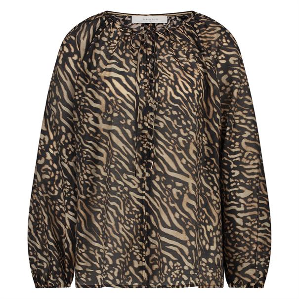 NUKUS Yoni blouse