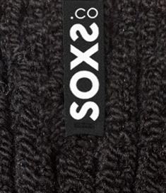 SOXS Zwart/zwart label